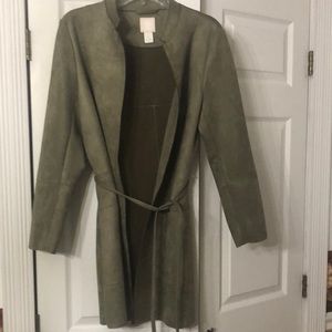 NWOT H&M suede feel mint green / grey jack with tie belt.